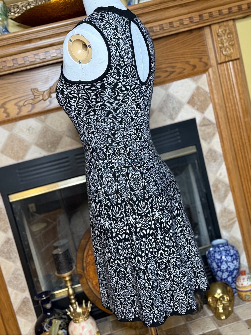 Sleeveless Black & White Fit-and-Flare Dress with Cut-Out